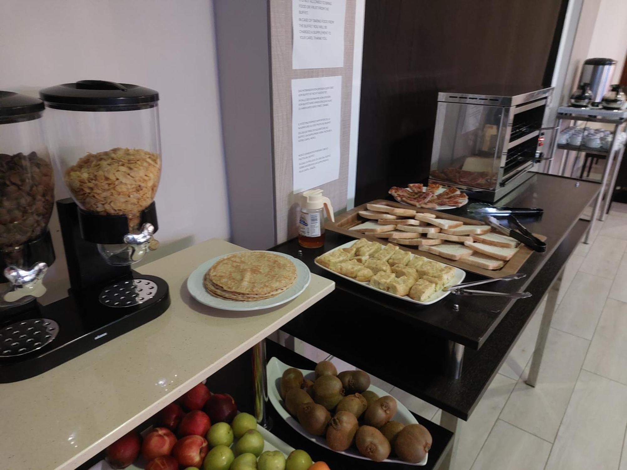 Ancora Urban Center Hotel *
